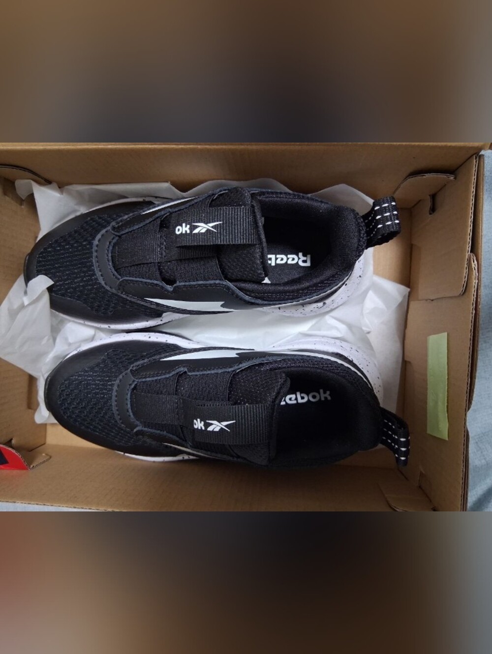 Reebok Black and White Slip-On Athletic Sneakers Kids 11